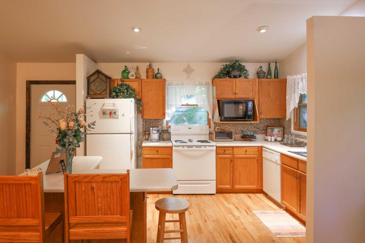 Cozy Whittier Home With Fire Pits Less Than 15 Mi To Hiking! 외부 사진